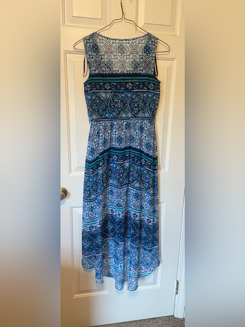 Blue Patterned Sleeveless Maxi Dress